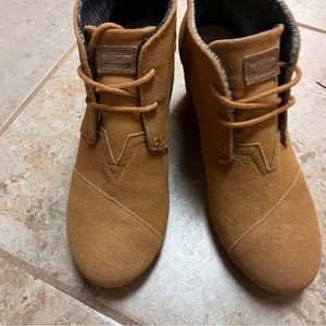 Tim’s wedge booties size 8.5